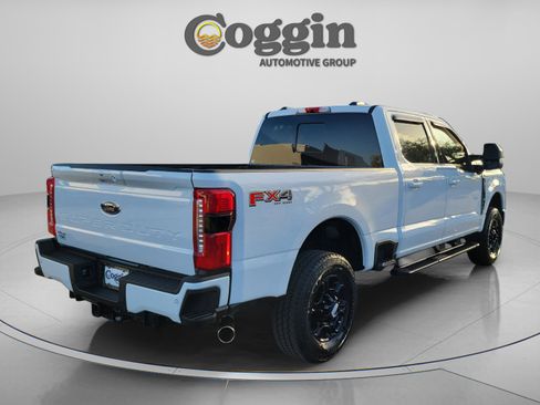 Used 2024 Ford F250 XLT w/ XLT Premium Package image 4