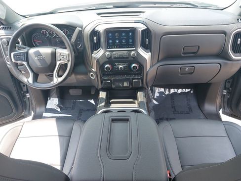 Used 2021 Chevrolet Silverado 1500 LT Trail Boss w/ Convenience Package II AWD/4WD image 9