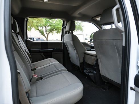 Used 2019 Ford F250 XL w/ STX Appearance Package AWD/4WD image 35