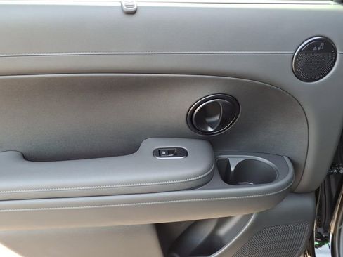 New 2026 Hyundai Palisade XRT Pro AWD/4WD image 9