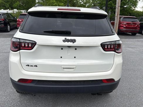 Used 2021 Jeep Compass Latitude image 23