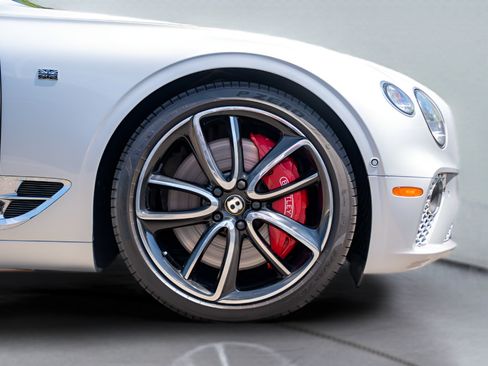 Used 2020 Bentley Continental GT AWD/4WD image 21