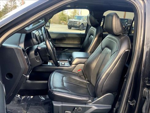 Used 2021 Ford Expedition Max Limited AWD/4WD image 9