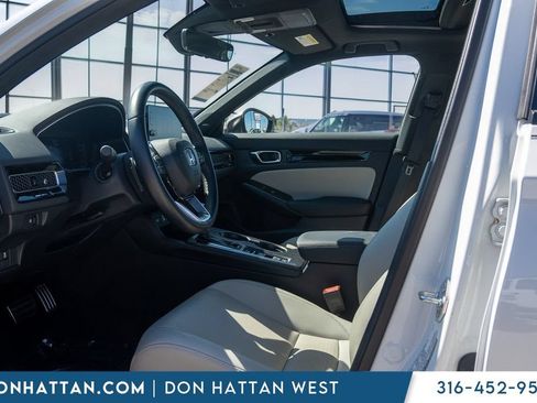Used 2024 Honda Civic Sport Touring image 3