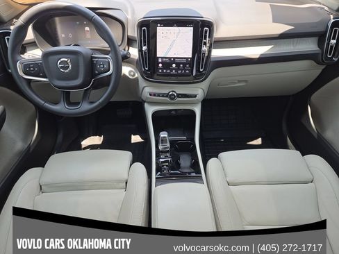 Certified 2023 Volvo XC40 B4 Plus w/ Driver Assist Package FWD image 28