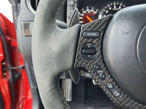 Used 2010 Nissan GT-R Premium image 26