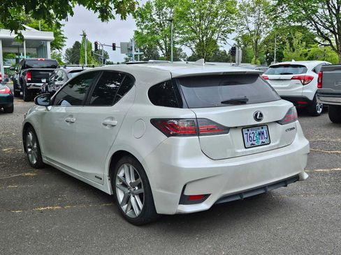 Used 2014 Lexus CT 200h FWD image 5