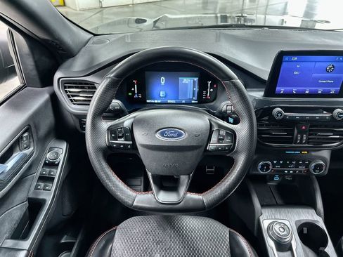 Used 2023 Ford Escape ST-Line AWD/4WD image 18