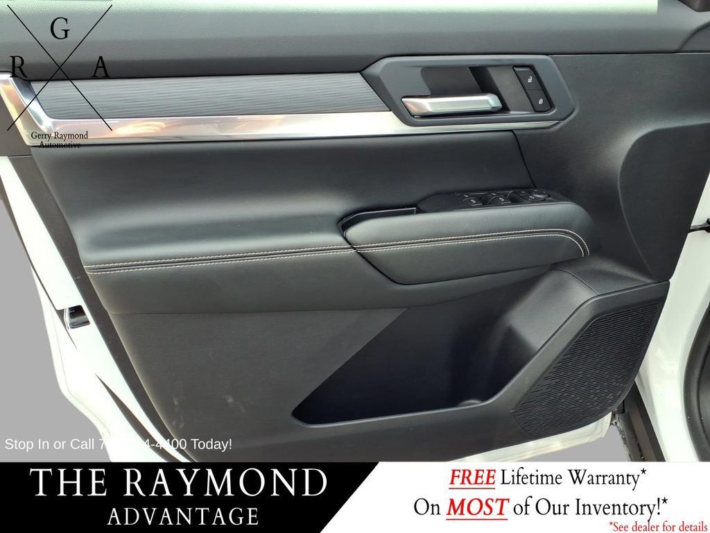 Used 2026 GMC Terrain Elevation AWD/4WD image 16