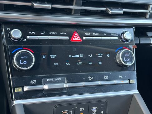 New 2026 Hyundai Santa Fe SEL FWD image 24