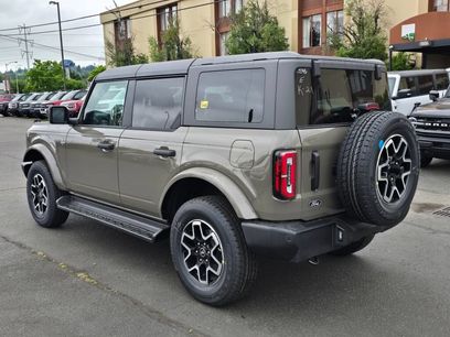 New 2026 Ford Bronco Outer Banks