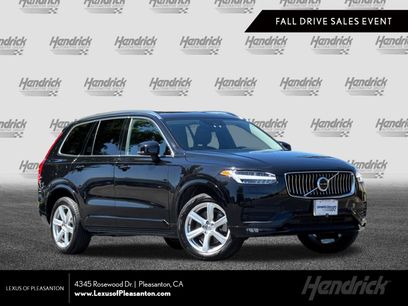Used 2021 Volvo XC90 T5 Momentum