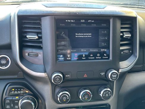 Used 2021 RAM 1500 Big Horn image 17