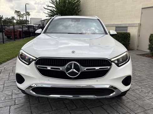 Used 2025 Mercedes-Benz GLC 300 image 9