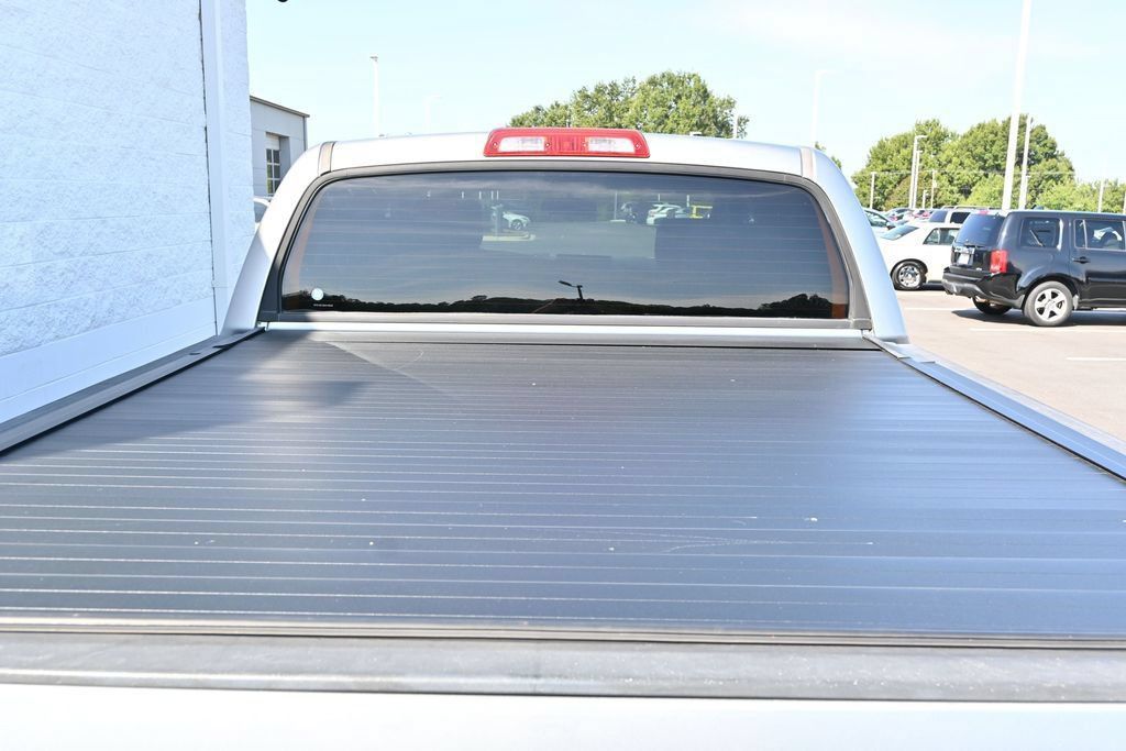Used 2013 Toyota Tundra 2WD CrewMax w/ SR5 Pkg image 4