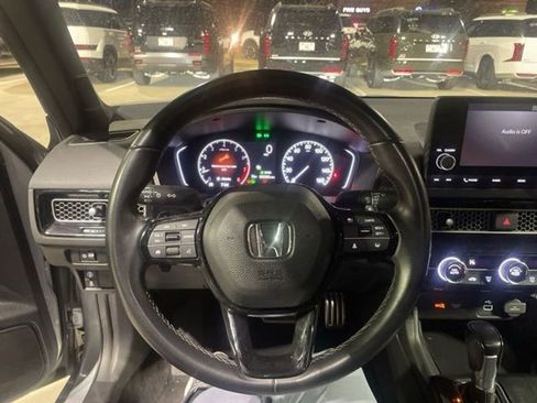 Used 2022 Honda Civic Sport image 14