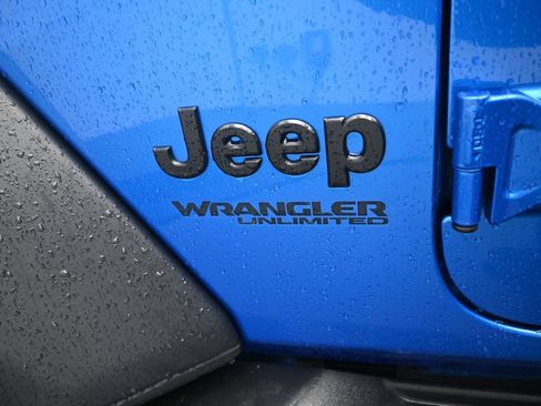 Used 2022 Jeep Wrangler Unlimited Sport AWD/4WD image 44