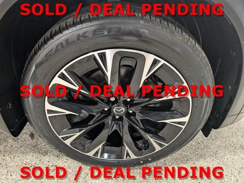 Used 2025 MAZDA CX-90 Plug-In Hybrid w/ Premium Plus AWD/4WD image 12
