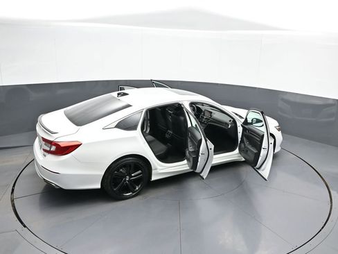 Certified 2022 Honda Accord Sport image 44