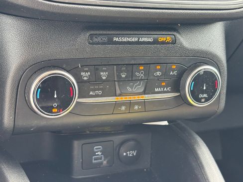 Used 2023 Ford Escape Active FWD image 11