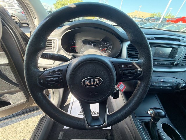 Used 2018 Kia Sorento LX AWD/4WD image 23
