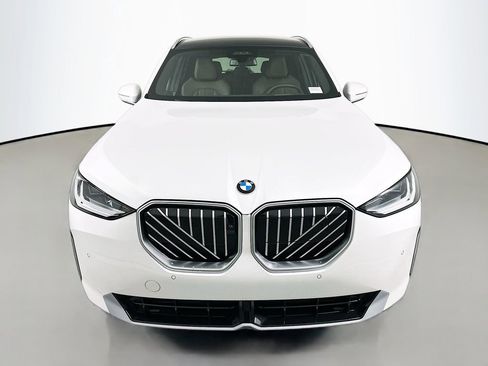 New 2026 BMW X3 xDrive30 w/ Premium Package image 2