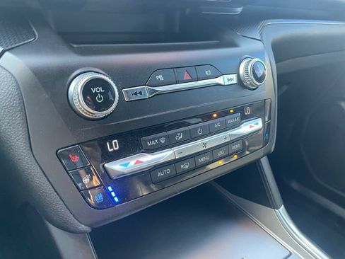 Used 2020 Ford Explorer ST AWD/4WD image 18
