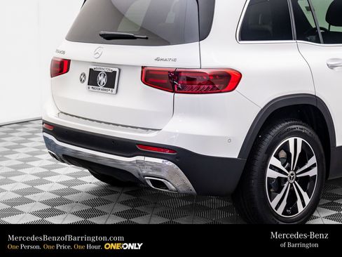 New 2025 Mercedes-Benz GLB 250 4MATIC image 31