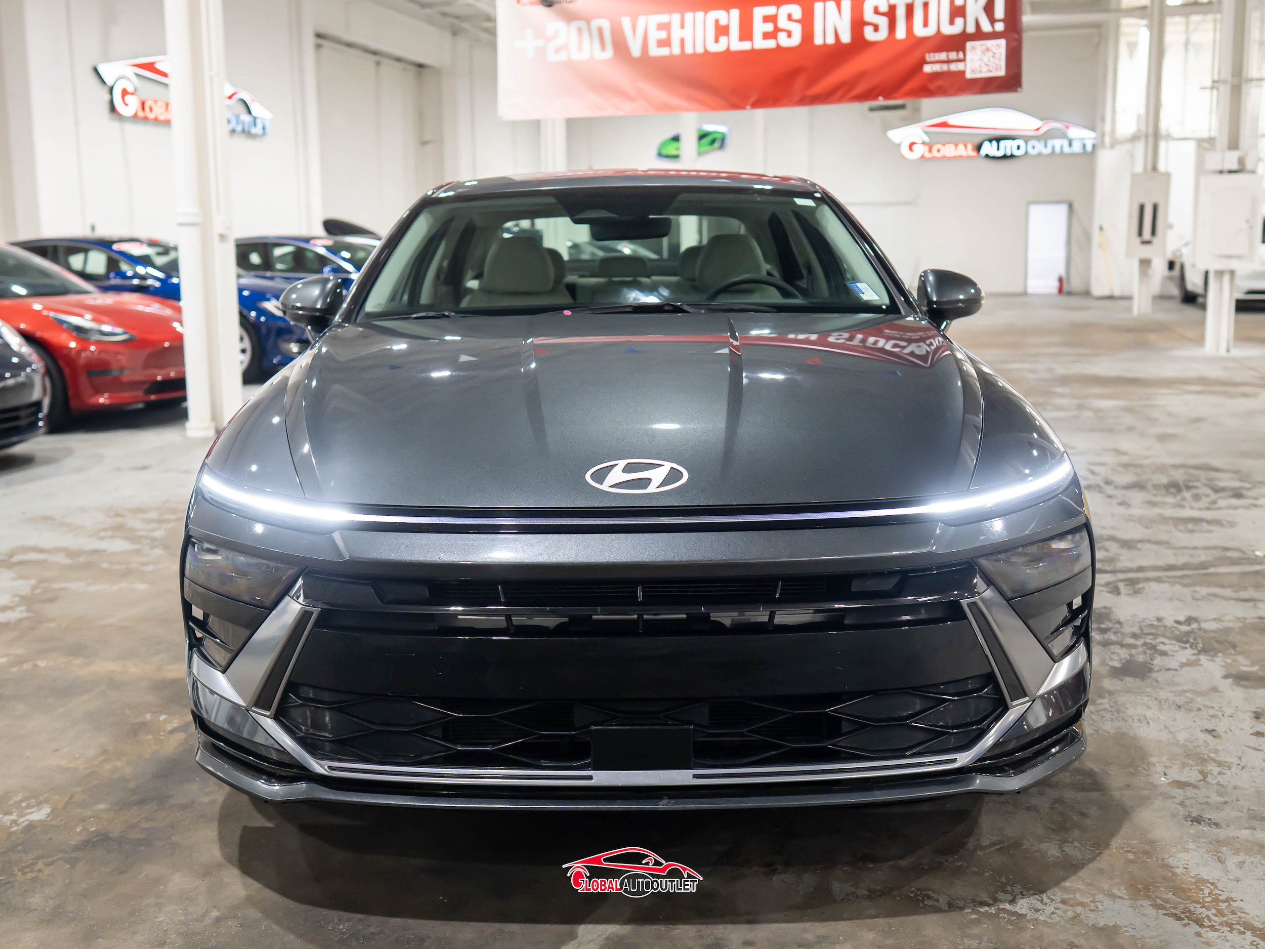 Used 2024 Hyundai Sonata SEL FWD image 2
