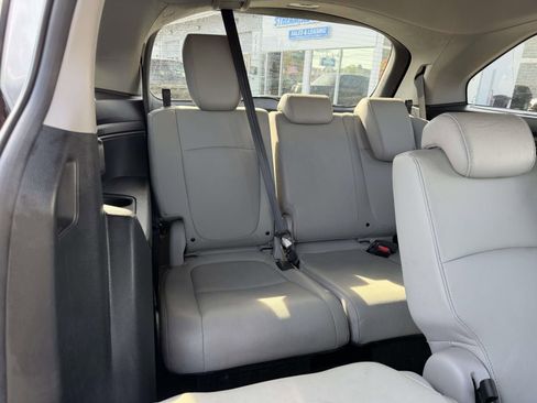 Used 2023 Honda Odyssey Touring image 17