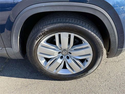 Used 2020 Volkswagen Atlas SE w/ Towing Package image 7