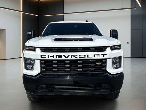 Used 2021 Chevrolet Silverado 2500 Custom w/ Custom Value Package AWD/4WD image 8