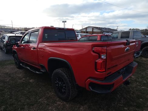 Used 2022 Chevrolet Silverado 3500 LTZ w/ LTZ Plus Package image 4