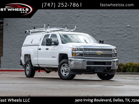 Used 2019 Chevrolet Silverado 2500 W/T AWD/4WD image 1