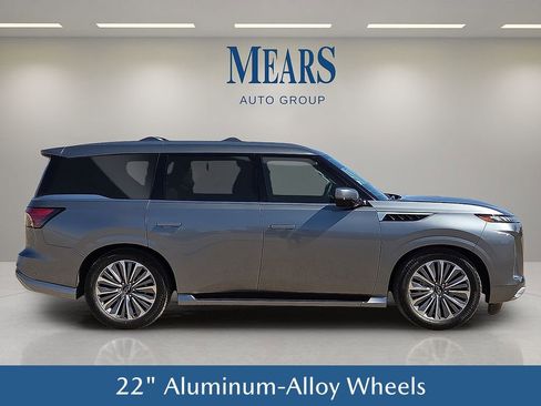 Used 2025 INFINITI QX80 Sensory image 7