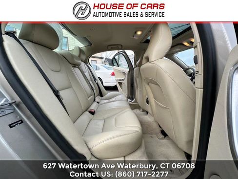 Used 2015 Volvo S60 T5 Platinum image 40