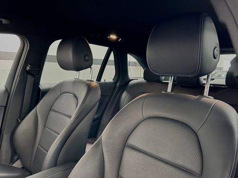 Certified 2021 Mercedes-Benz GLC 300 image 23