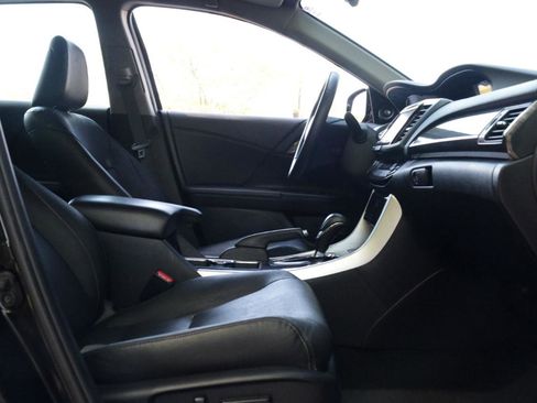 Used 2016 Honda Accord EX-L image 21