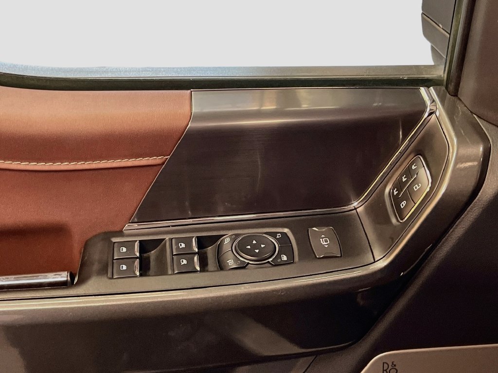 Used 2023 Ford F150 Lariat RWD image 18