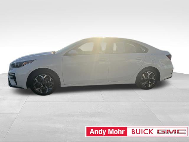 Used 2020 Kia Forte LXS FWD image 9