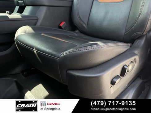 Used 2024 GMC Sierra 1500 AT4 w/ Technology Package AWD/4WD image 22