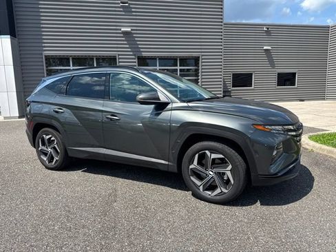 Used 2024 Hyundai Tucson Limited AWD/4WD image 2