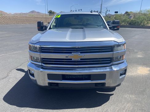 Used 2016 Chevrolet Silverado 3500 LT w/ LT Convenience Package image 9