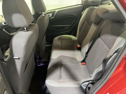 Used 2015 Ford Fiesta SE w/ Equipment Group 201A FWD image 16