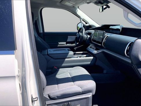 Certified 2025 Ford Expedition Max Active RWD image 7