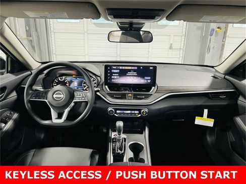 New 2025 Nissan Altima 2.5 SV w/ SV Special Edition Package image 4