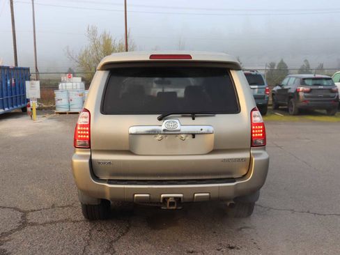 Used 2007 Toyota 4Runner SR5 image 6