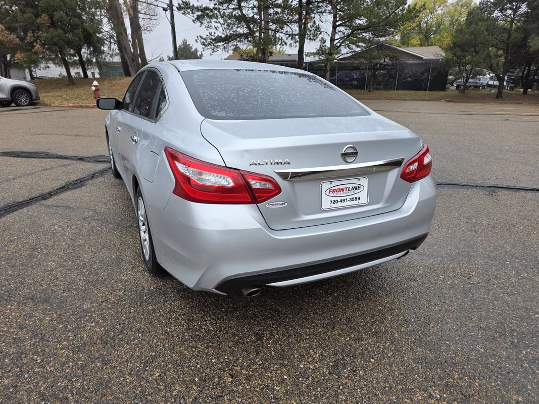 Used 2016 Nissan Altima 2.5 S w/ Power Driver Seat Package FWD image 4
