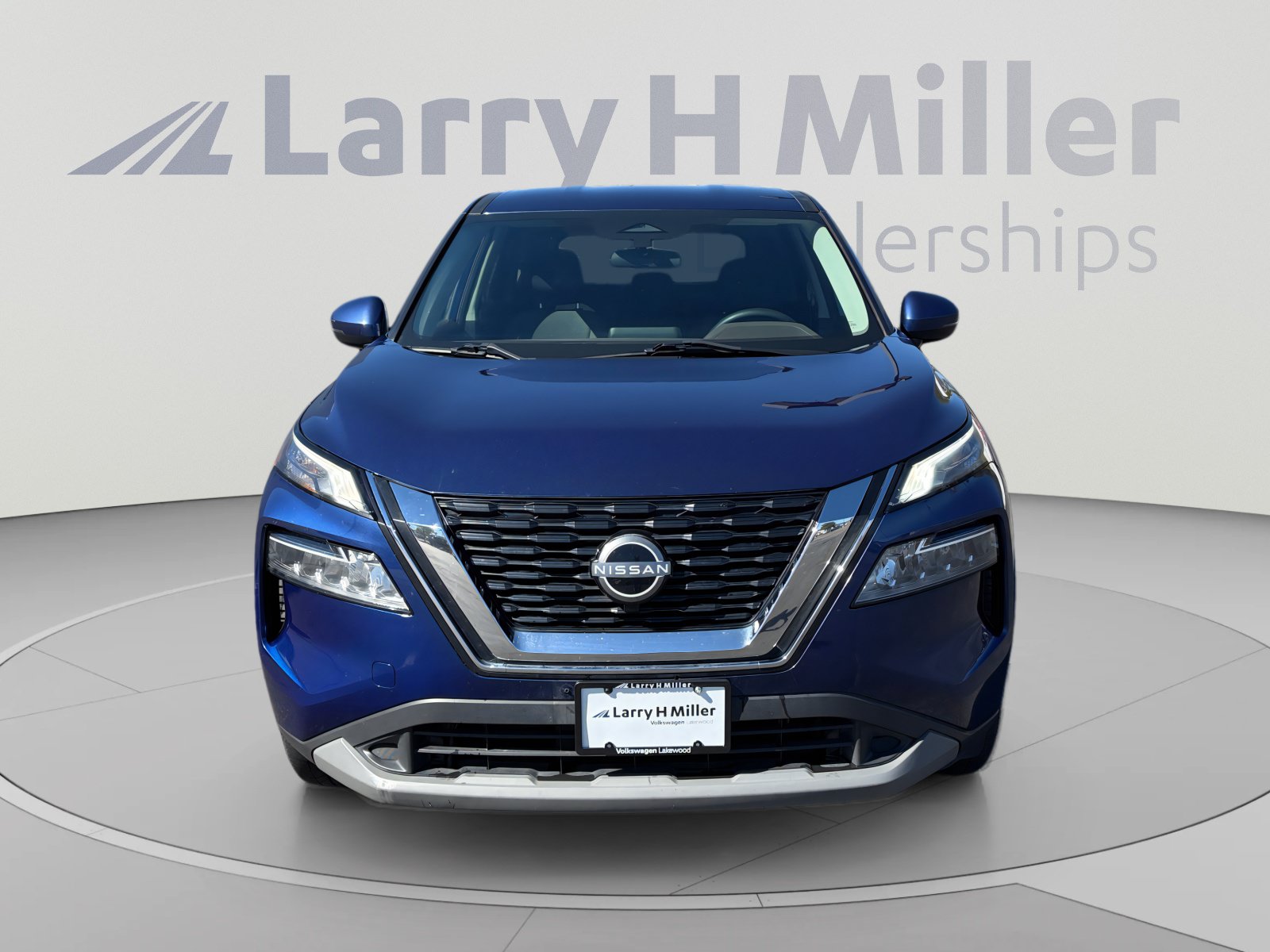 Used 2022 Nissan Rogue SV AWD/4WD image 8