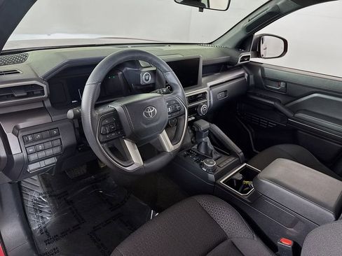 Certified 2025 Toyota 4Runner SR5 image 19